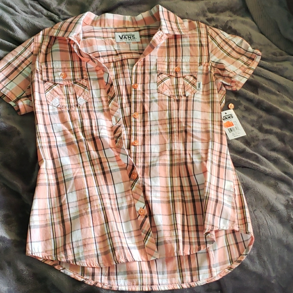 Van's short sleeve button up
